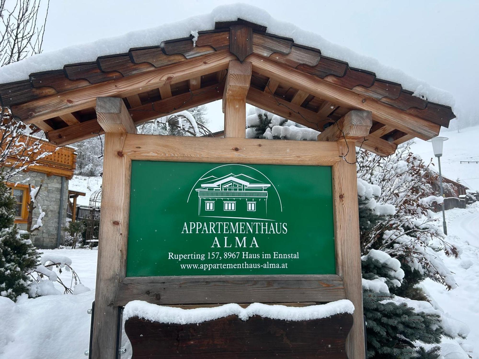 Appartementhaus Alma Extérieur photo